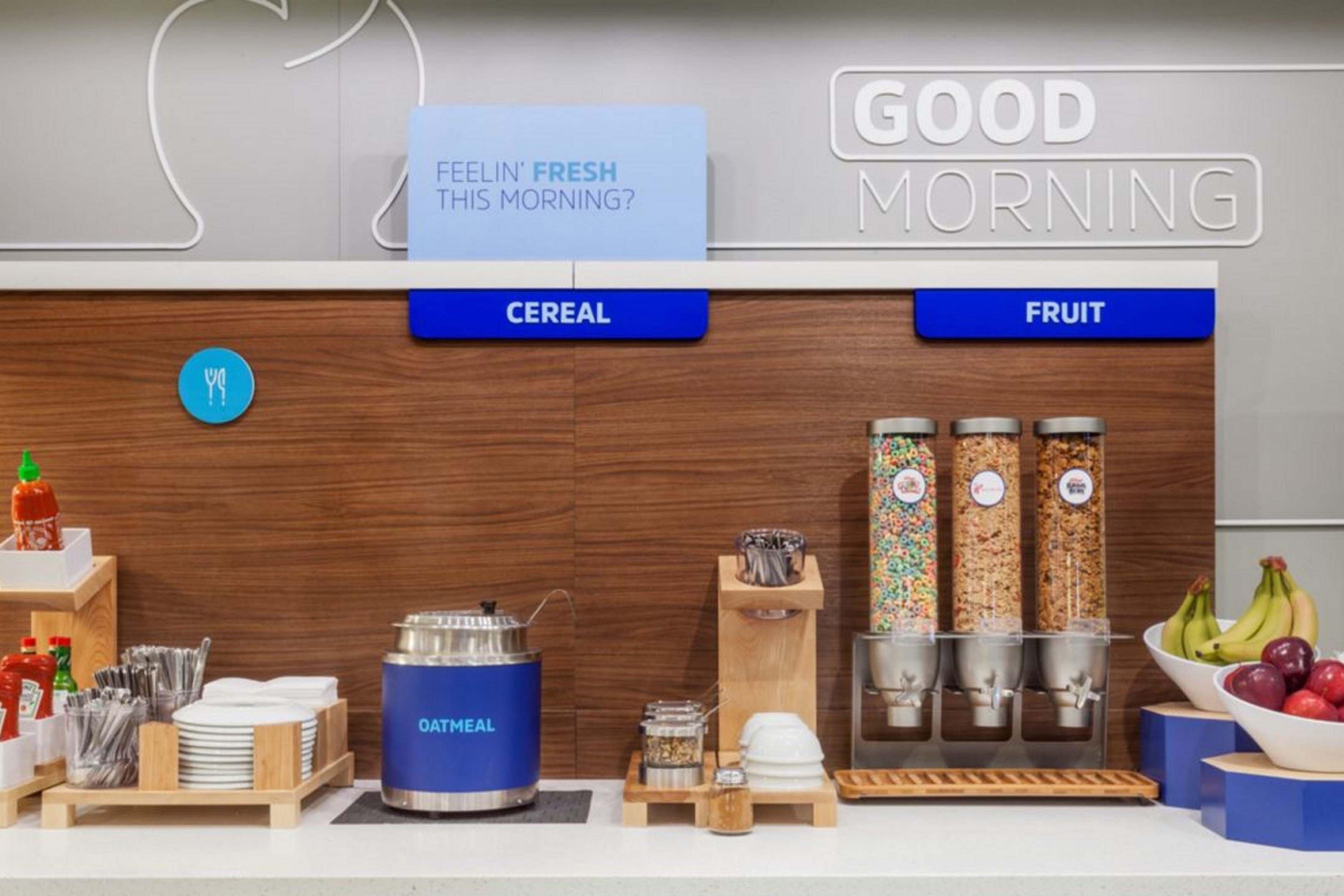 Holiday Inn Express Hotel & Suites Santa Cruz By Ihg Exteriör bild