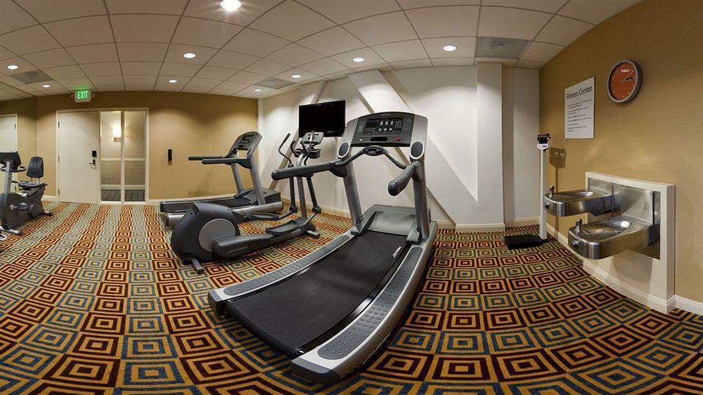 Holiday Inn Express Hotel & Suites Santa Cruz By Ihg Exteriör bild
