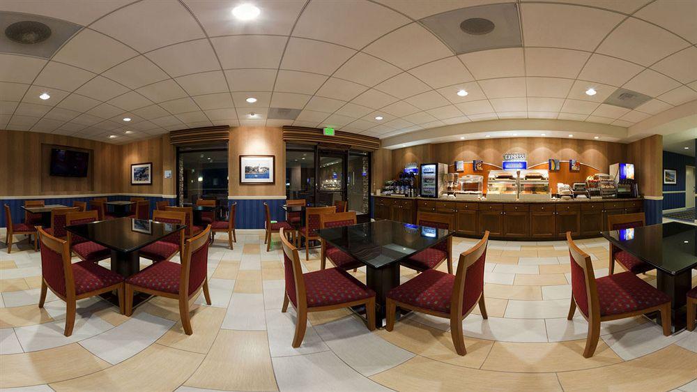 Holiday Inn Express Hotel & Suites Santa Cruz By Ihg Exteriör bild