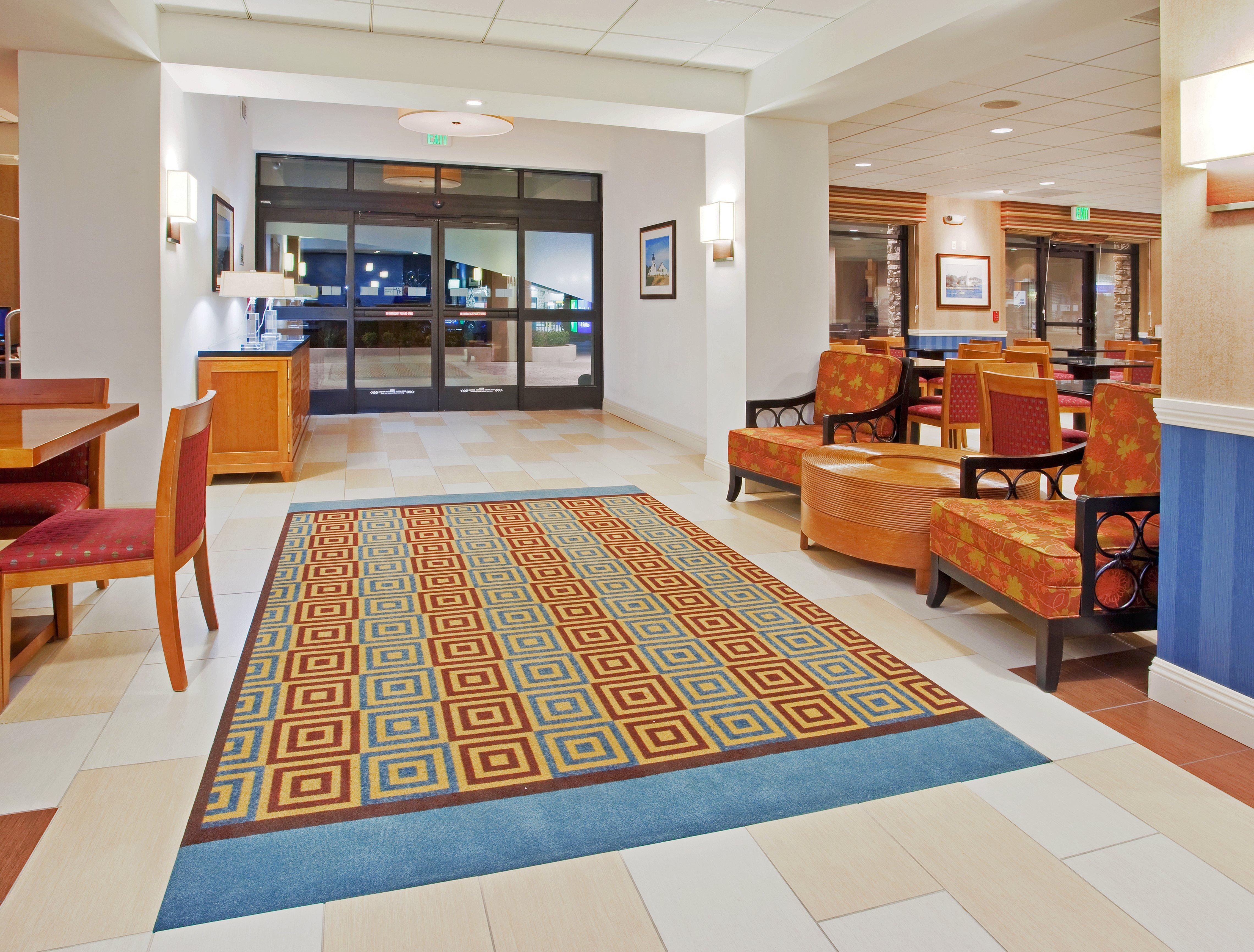 Holiday Inn Express Hotel & Suites Santa Cruz By Ihg Exteriör bild