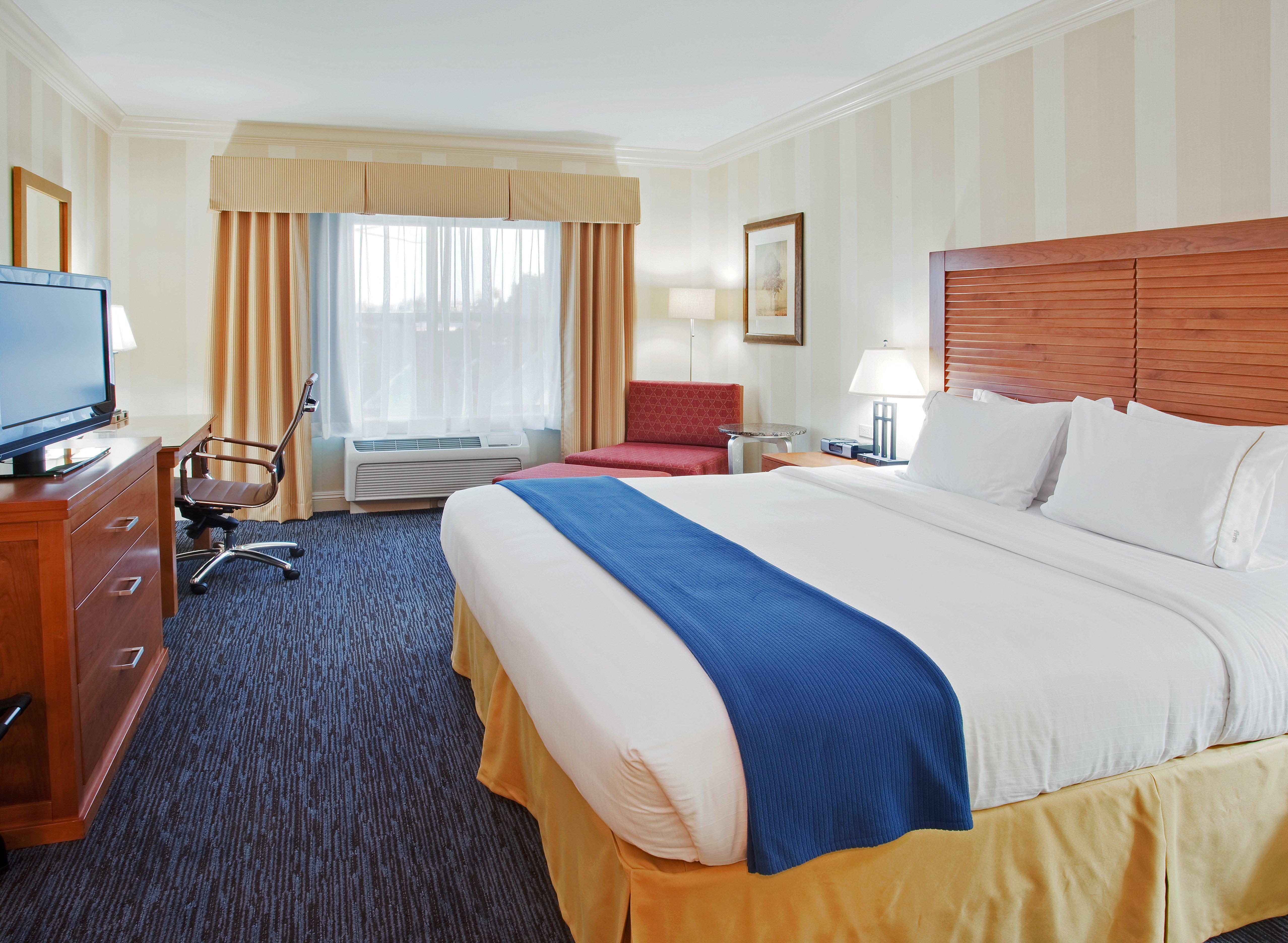 Holiday Inn Express Hotel & Suites Santa Cruz By Ihg Exteriör bild
