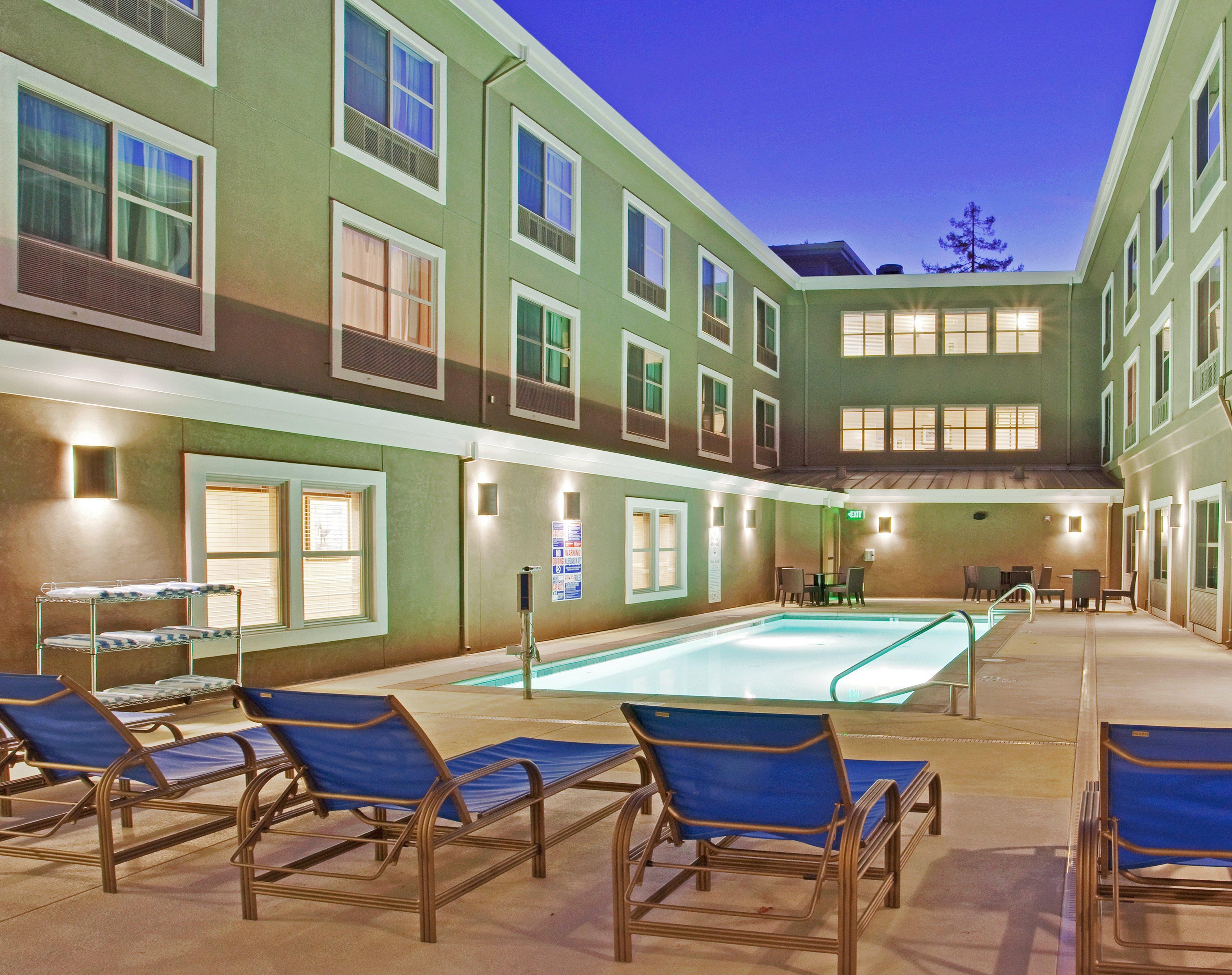 Holiday Inn Express Hotel & Suites Santa Cruz By Ihg Exteriör bild